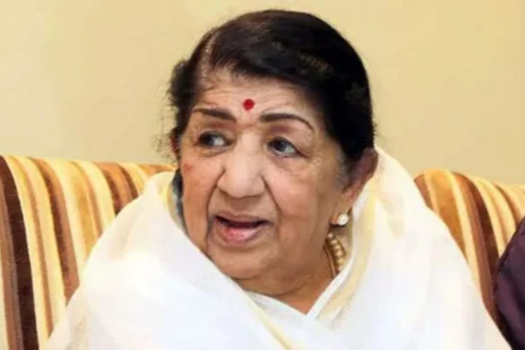 Lata Mangeshkar Husband: Was the Legendary Singer Ever Married?